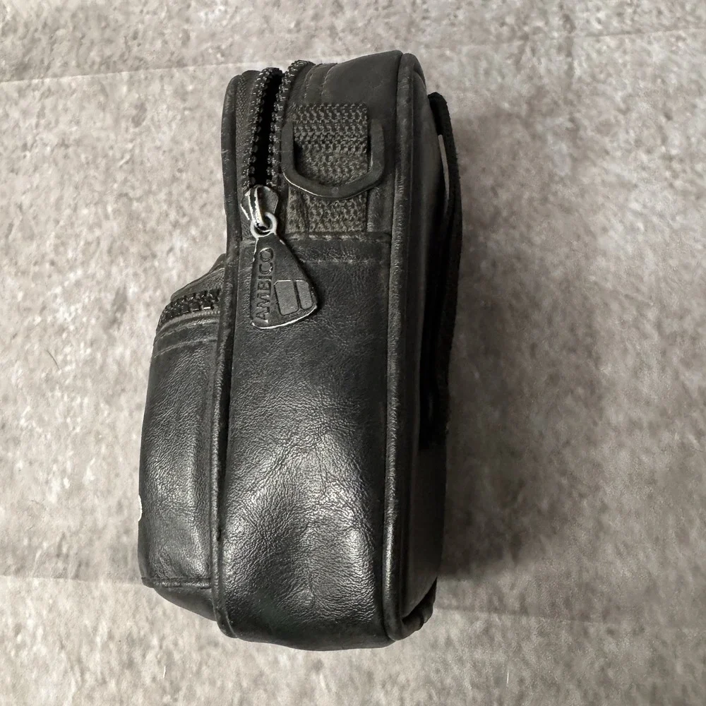 Nikon Coolpix 950 Digital Camera Working With Broken Battery Door Missing Pad